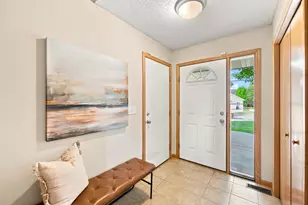 1351 Rolling Oaks Dr, Hanover, MN 55341 - Photo 4