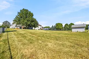 1351 Rolling Oaks Dr, Hanover, MN 55341 - Photo 32