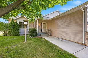1351 Rolling Oaks Dr, Hanover, MN 55341 - Photo 2