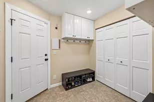 6360 Forest Cir, Chanhassen, MN 55331 - Photo 22