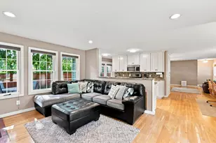 8 6th Ave NE, Osseo, MN 55369 - Photo 6