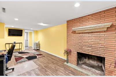 8 6th Avenue NE, Osseo, MN 55369 - Photo 22