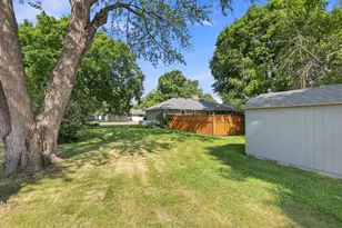 8 6th Ave NE, Osseo, MN 55369 - Photo 4