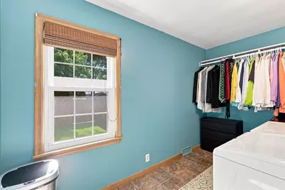8 6th Avenue NE, Osseo, MN 55369 - Photo 12