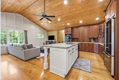 13508 Sunset Trail, Plymouth, MN 55441 - Photo 8