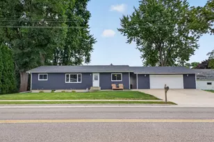 130 4th Ave NW, Elgin, MN 55932 - Photo 1