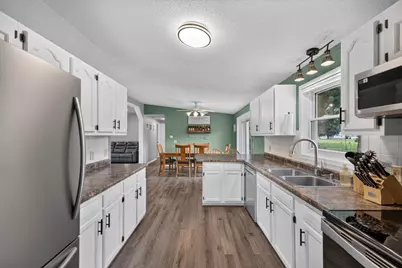 130 4th Avenue NW, Elgin, MN 55932 - Photo 10