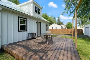 1302 Eklund Ave, Duluth, MN 55811 - Photo 6
