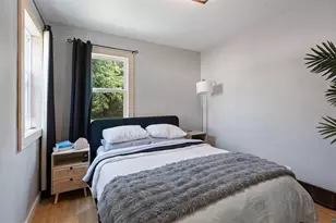1302 Eklund Ave, Duluth, MN 55811 - Photo 12