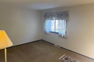 409 Dorland Pl, Maplewood, MN 55119 - Photo 14