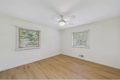 3287 Lake Elmo Avenue N, Lake Elmo, MN 55042 - Photo 16