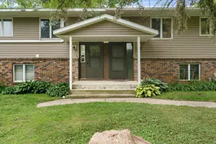 6950 French Lake Ct, Faribault, MN 55021 - Photo 2