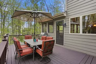 1021 Wildwood Way, Chaska, MN 55318 - Photo 44