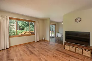 619 Chalet Dr NW, Rochester, MN 55901 - Photo 4