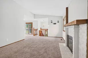 9774 Dorset Ln, Eden Prairie, MN 55347 - Photo 2