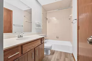 9774 Dorset Ln, Eden Prairie, MN 55347 - Photo 16