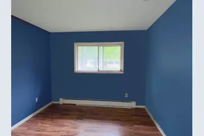 315 Charles Street SW, Hutchinson, MN 55350 - Photo 10