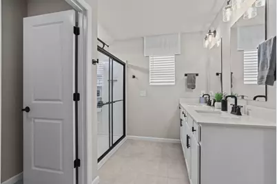 17902 Giants Way, Lakeville, MN 55044 - Photo 32