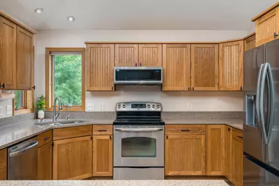120 Sunburst Circle, Mankato, MN 56001 - Photo 14