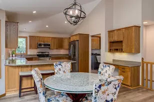 120 Sunburst Cir, Mankato, MN 56001 - Photo 10