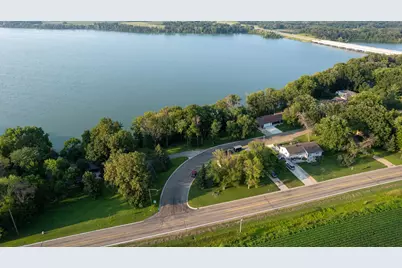 1701 Oakwood Terrace, Albert Lea, MN 56007 - Photo 22