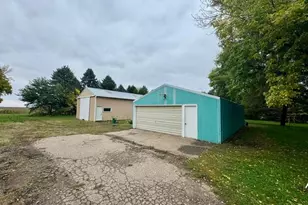2420 34th St, Slayton, MN 56172 - Photo 18