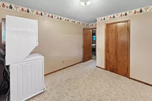 2420 34th St, Slayton, MN 56172 - Photo 12