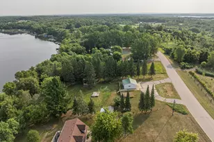 13544 Pearl Lake Dr, Detroit Lakes, MN 56501 - Photo 20
