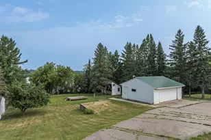 13544 Pearl Lake Dr, Detroit Lakes, MN 56501 - Photo 2