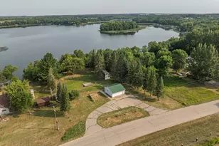 13544 Pearl Lake Dr, Detroit Lakes, MN 56501 - Photo 18