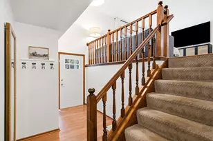 14202 Towers Ln, Eden Prairie, MN 55347 - Photo 4