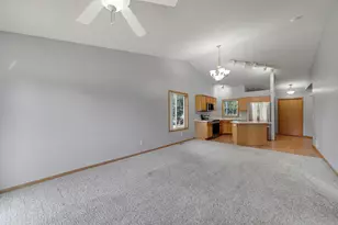 7633 Fox Creek Ct, Greenfield, MN 55373 - Photo 6