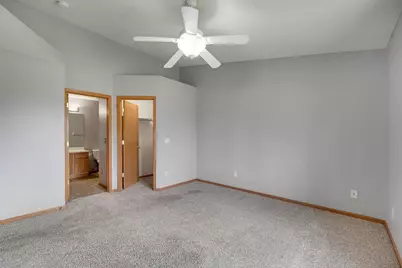 7633 Fox Creek Court, Greenfield, MN 55373 - Photo 18