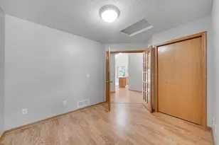 7633 Fox Creek Ct, Greenfield, MN 55373 - Photo 16