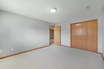 7633 Fox Creek Court, Greenfield, MN 55373 - Photo 32