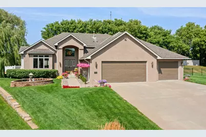 12046 94th Avenue N, Maple Grove, MN 55369 - Photo 1