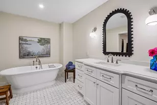 3945 Hillcrest Way, Deephaven, MN 55391 - Photo 16