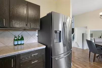 8607 Shiloh Court, Eden Prairie, MN 55347 - Photo 14