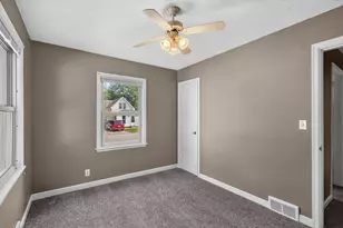 1028 1st Ave NE, Faribault, MN 55021 - Photo 24
