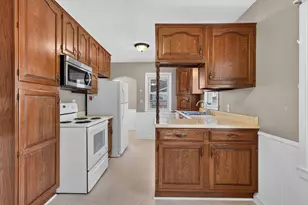 1028 1st Ave NE, Faribault, MN 55021 - Photo 14