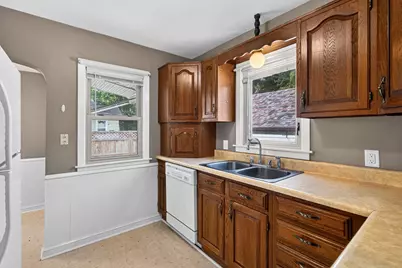 1028 1st Avenue NE, Faribault, MN 55021 - Photo 18