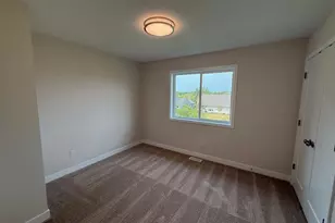 6073 Fuller Cir, Wyoming, MN 55092 - Photo 18
