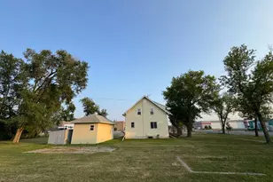 1706 N 4th Ave, Moorhead, MN 56560 - Photo 22