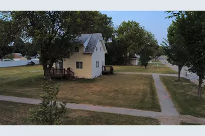 1706 N 4th Avenue, Moorhead, MN 56560 - Photo 14