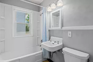 1210 Sherburne Ave, Saint Paul, MN 55104 - Photo 18