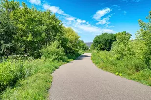 5581 Yucca Ln N, Plymouth, MN 55446 - Photo 30