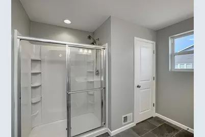 5581 Yucca Lane N, Plymouth, MN 55446 - Photo 18