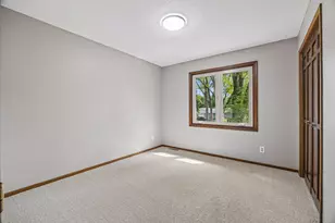 15001 Park Ave, Burnsville, MN 55306 - Photo 18