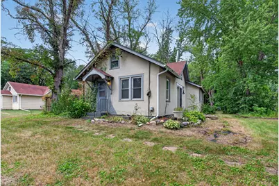 835 W 2nd Street, Rush City, MN 55069 - Photo 1
