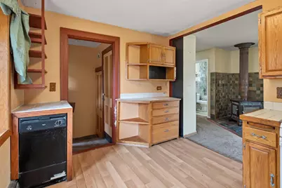 835 W 2nd Street, Rush City, MN 55069 - Photo 6